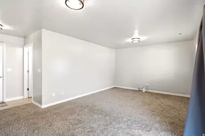 1676 W 525 N, West Point, UT 84015 - Photo 15