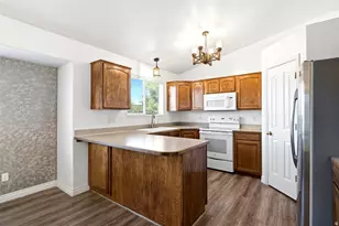 1676 W 525 N, West Point, UT 84015 - Photo 7