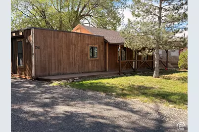 2141 E 7400 S, South Weber, UT 84405 - Photo 3
