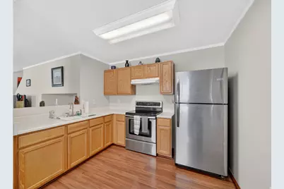 1977 N 2225 W, Clinton, UT 84015 - Photo 7