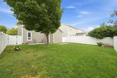 1977 N 2225 W, Clearfield, UT 84015 - Photo 19