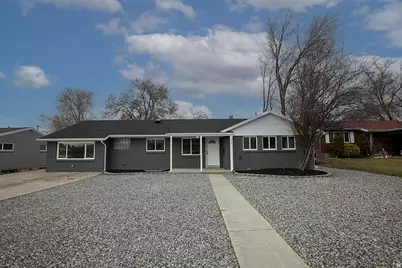 36 W Marquette Dr, Midvale, UT 84047 - Photo 3