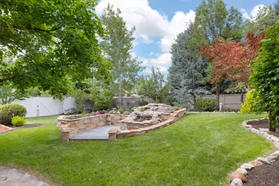 7126 S Griffiths Pl, Cottonwood Heights, UT 84121 - Photo 33