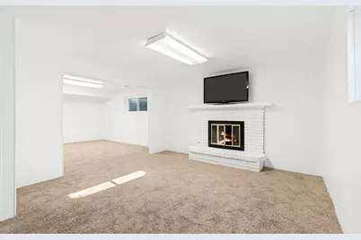 1178 N 200 E, Orem, UT 84057 - Photo 19