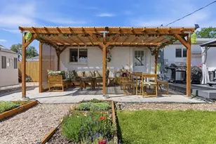 756 E Carnation Dr S, Sandy, UT 84094 - Photo 25
