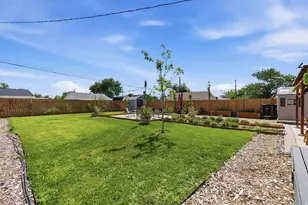 756 E Carnation Dr S, Sandy, UT 84094 - Photo 33