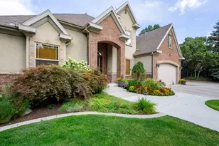 351 N Deerfield Dr, Alpine, UT 84004 - Photo 9