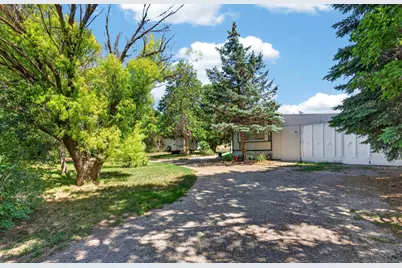 41 W Center St, Levan, UT 84639 - Photo 5