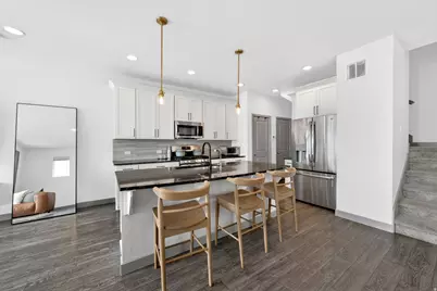 2429 N Holbrook Way, Lehi, UT 84048 - Photo 11