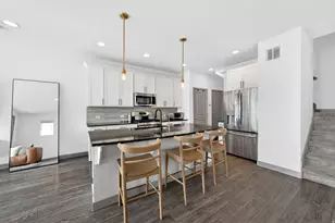 2429 N Holbrook Way, Lehi, UT 84048 - Photo 11