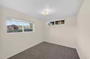 2330 E Heritage Wy, Salt Lake City, UT 84109 - Photo 35