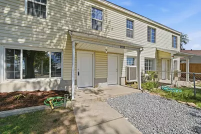 2330 E Heritage Way, Salt Lake City, UT 84109 - Photo 3
