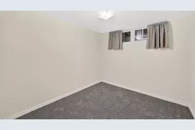 2330 E Heritage Way, Salt Lake City, UT 84109 - Photo 31