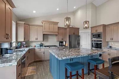 7967 N Spring Valley Ln #321, Lake Point, UT 84074 - Photo 11