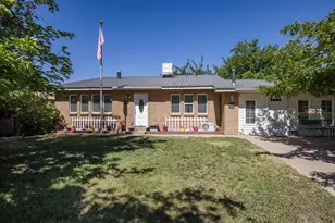 571 Mi Vida Dr, Moab, UT 84532 - Photo 3