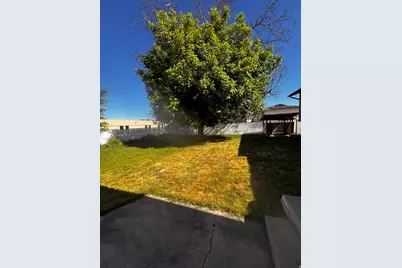 1404 S 1100 W, Syracuse, UT 84075 - Photo 3