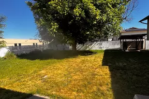 1404 S 1100 W, Syracuse, UT 84075 - Photo 3