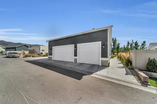 1932 W 200 N, Kaysville, UT 84037 - Photo 35