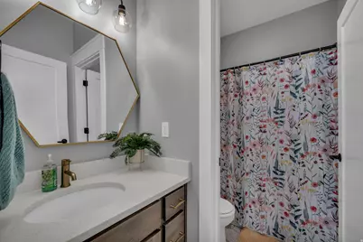 1932 W 200 N, Kaysville, UT 84037 - Photo 17
