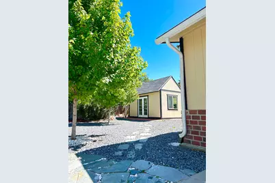 373 E 10450 S, Sandy, UT 84070 - Photo 29