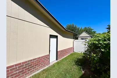 373 E 10450 S, Sandy, UT 84070 - Photo 39