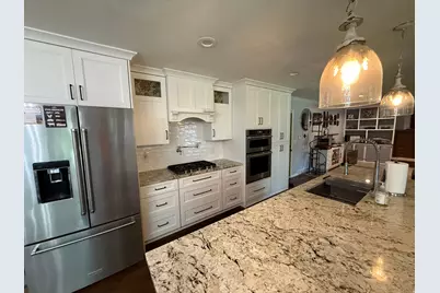 780 W Walden Hills Dr, Murray, UT 84123 - Photo 3