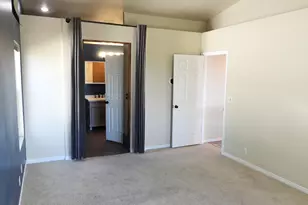 438 E Parowan Way, Draper, UT 84020 - Photo 11