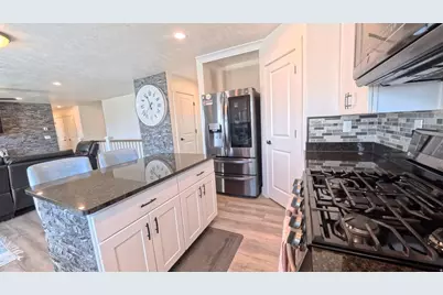 120 E Aria Ct, Wendover, UT 84083 - Photo 9