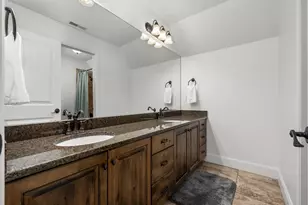 1635 E 1060 N, Lehi, UT 84043 - Photo 15