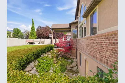 1635 E 1060 N, Lehi, UT 84043 - Photo 41