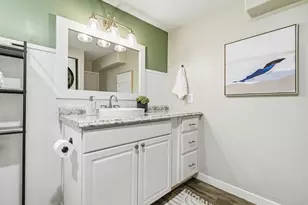 1107 E 300 S, Bountiful, UT 84010 - Photo 29