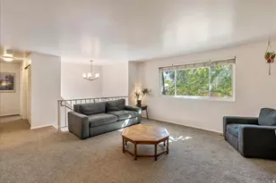 10338 S Violet Dr, White City, UT 84094 - Photo 7