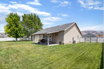 779 S 1250 W, Marriott-Slaterville City, UT 84404 - Photo 19