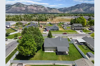779 S 1250 W, Marriott-Slaterville City, UT 84404 - Photo 29