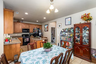 949 N Fox Hollow Dr W, North Salt Lake, UT 84054 - Photo 7
