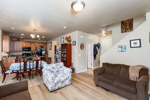 949 N Fox Hollow Dr W, North Salt Lake, UT 84054 - Photo 5