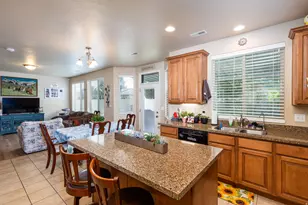 949 N Fox Hollow Dr W, North Salt Lake, UT 84054 - Photo 9