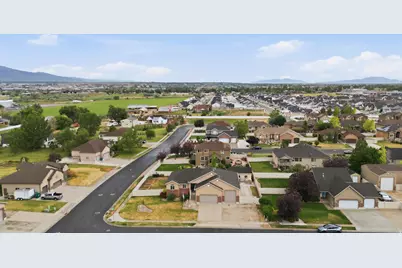 2439 W 1675 S, West Haven, UT 84401 - Photo 47