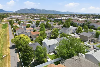 2019 N 2195 W, Clinton, UT 84015 - Photo 27