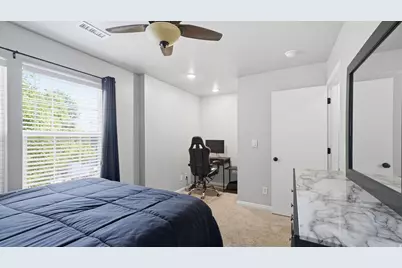 2019 N 2195 W, Clinton, UT 84015 - Photo 17