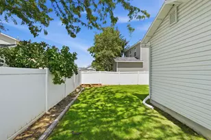 2019 N 2195 W, Clinton, UT 84015 - Photo 7