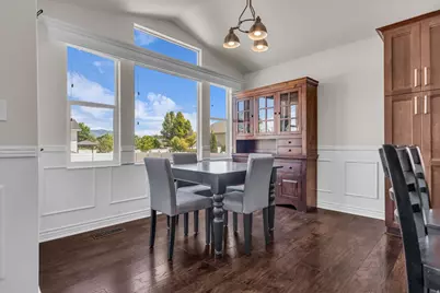 1173 Inverness Dr, Syracuse, UT 84075 - Photo 9