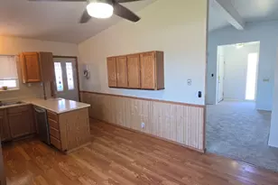 1583 W 1920 N, Layton, UT 84041 - Photo 9
