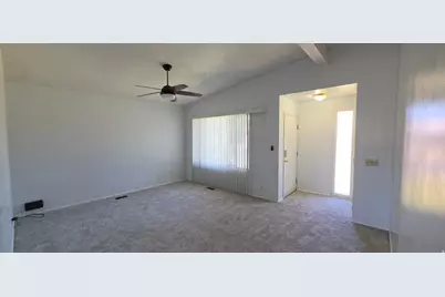 1583 W 1920 N, Layton, UT 84041 - Photo 7