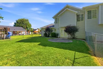 398 S Main St, Kaysville, UT 84037 - Photo 25