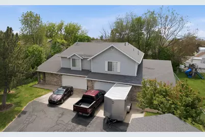 398 S Main St, Kaysville, UT 84037 - Photo 1