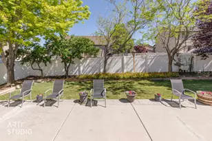 882 W 25 N, Clearfield, UT 84015 - Photo 31