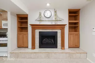 882 W 25 N, Clearfield, UT 84015 - Photo 23