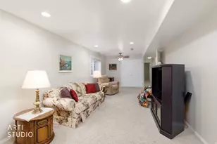 882 W 25 N, Clearfield, UT 84015 - Photo 25