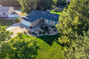 2304 W Bonanza Circle, South Jordan, UT 84095 - Photo 47